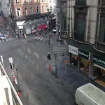 Апартаменты Cosy A 200m De La Cathedrale