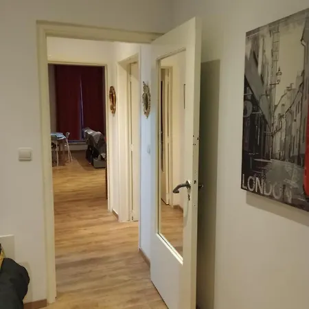 Apartment Cosy A 200m De La Cathedrale Liege