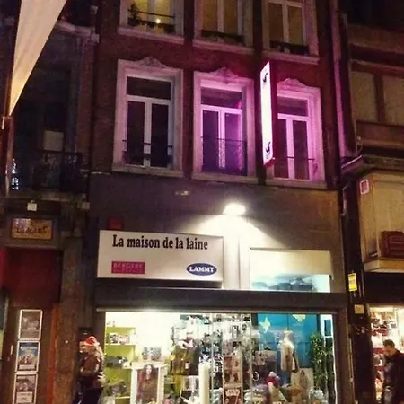 Cosy A 200m De La Cathedrale 아파트